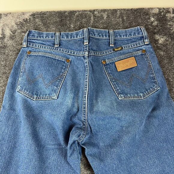 Vtg Wrangler 13MWZ Men's Jeans 33X38 (31X37) Blue Denim Jeans Made In USA - Picture 9 of 12